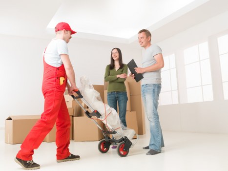 Edgware moving van planning for access and parking challenges