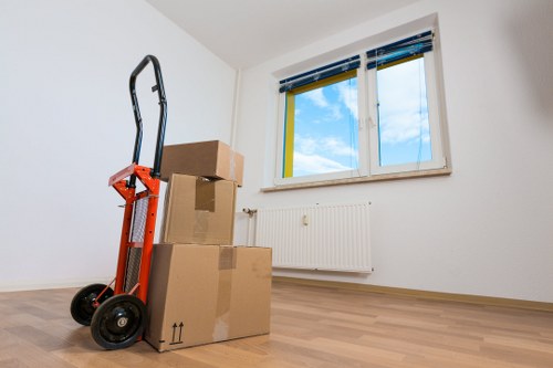 Residential removals support for flats and houses in Edgware