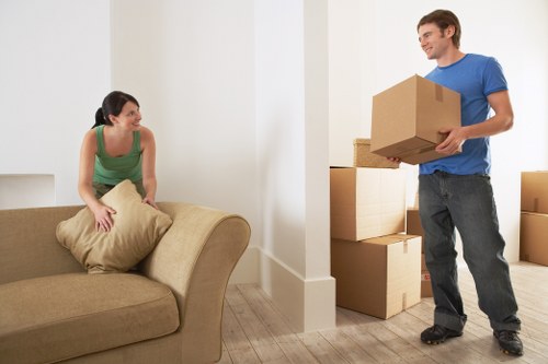 Moving truck access planning for flats and homes in Edgware